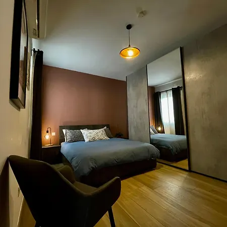 Airport Bedroom With Your Own Private Bathroom Self Check In And Self Check Out Air-condition Included