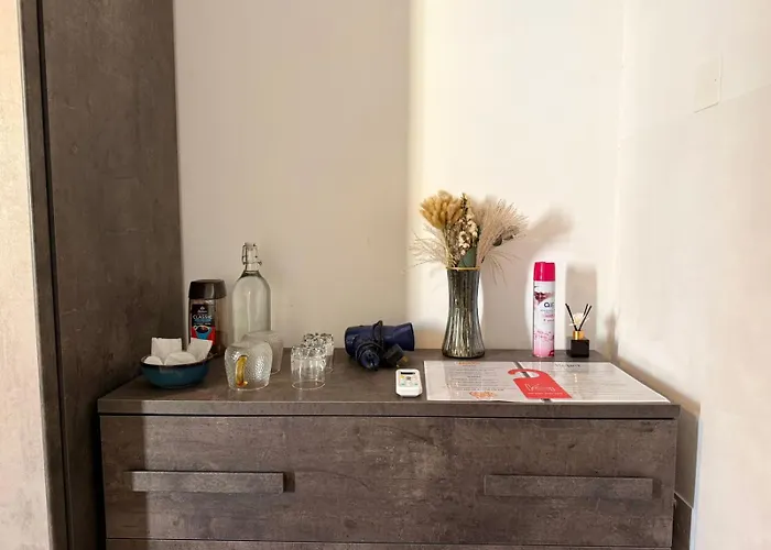 Habitación en casa particular Airport Bedroom With Your Own Private Bathroom Self Check In And Self Check Out Air-condition Included